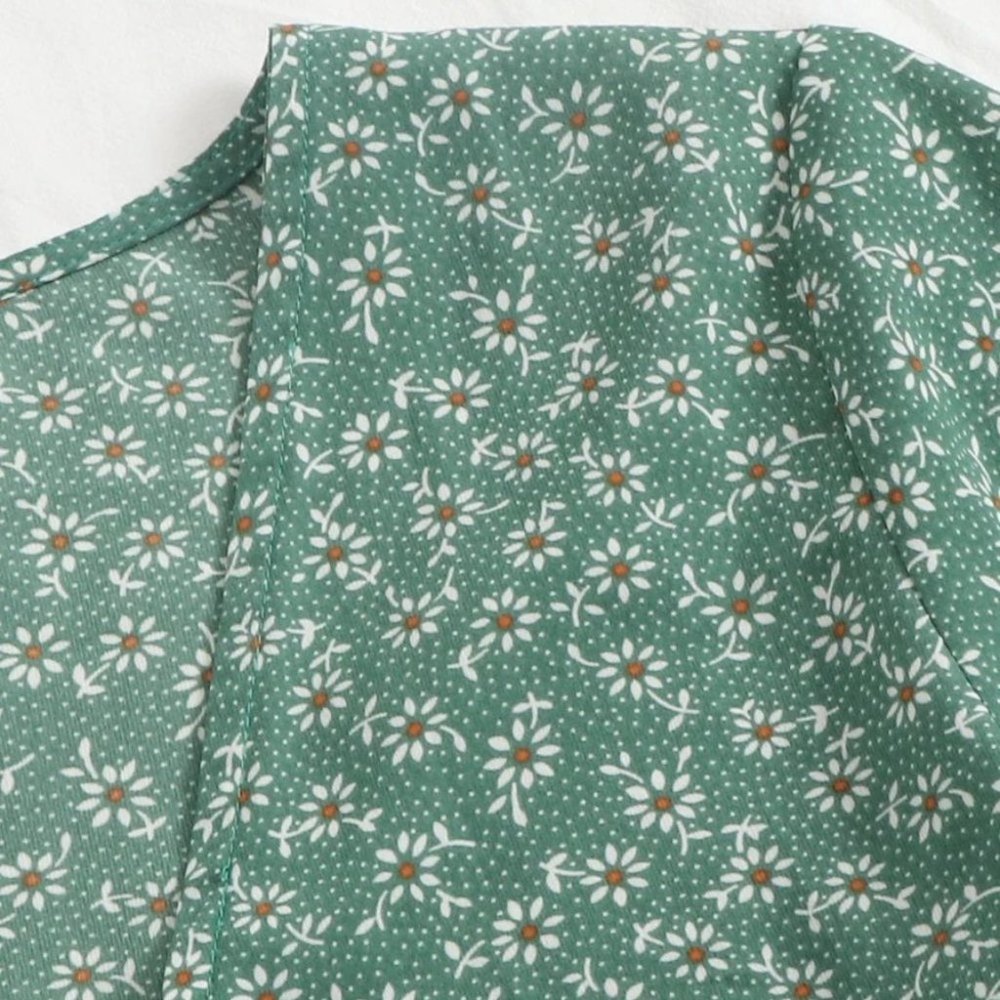 Boho Floral print front tie babydoll peplum crop top green - Picture 6 of 7
